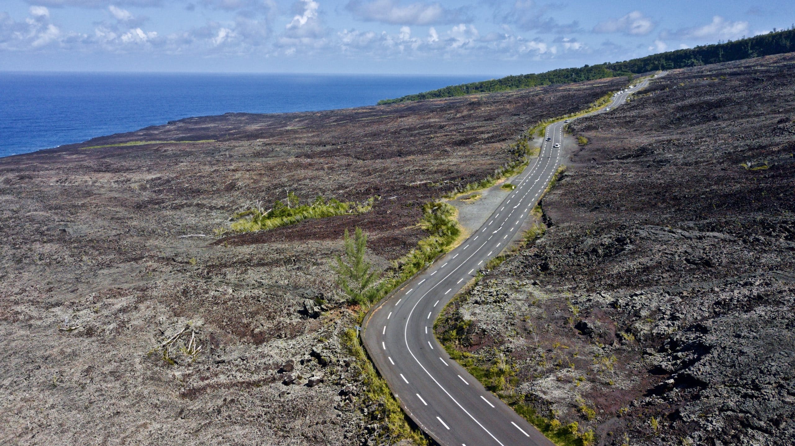 Le Grand Brûlé, la Route des Laves
